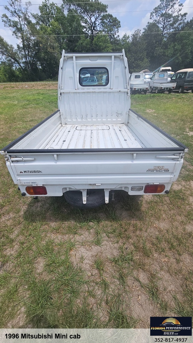 1996 Mitsubishi Mini cab Truck