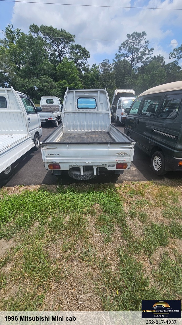 1996 Mitsubishi Mini cab