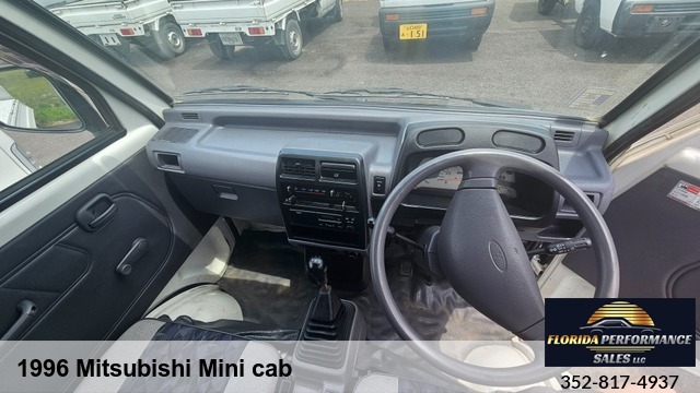1996 Mitsubishi Mini cab